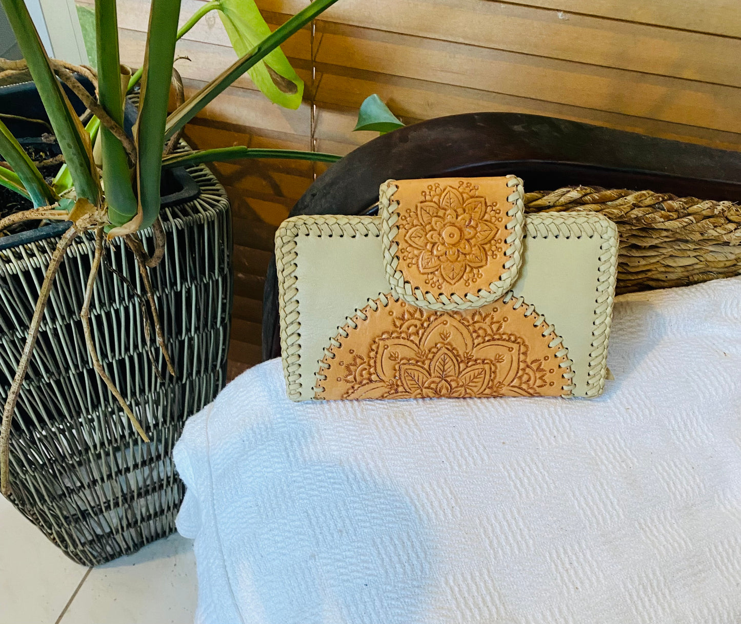 Aloha Mandala Leather Wallet Beige and Tan Plaid Stitching