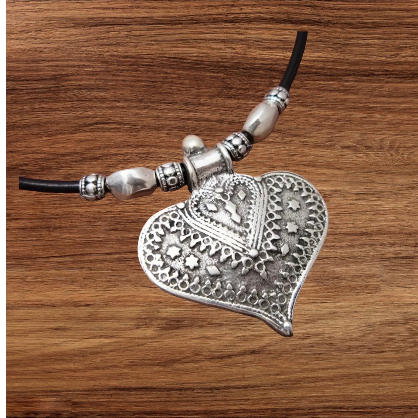 Pendant Necklace Heart Design