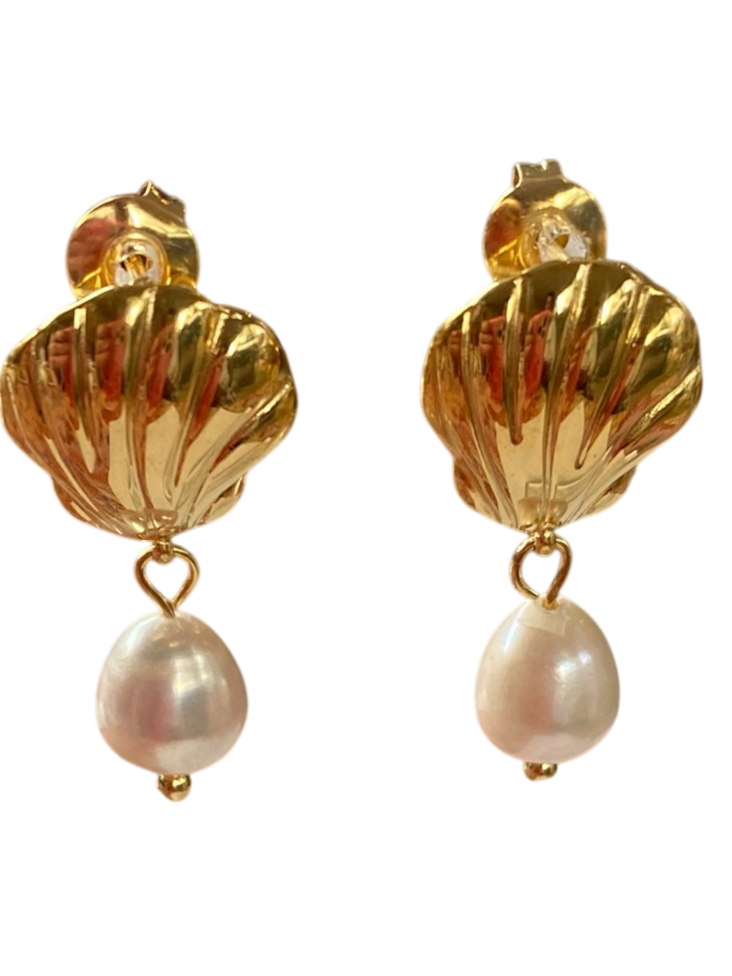 Seashell Pearl Drop Stud
Earrings 18k Gold Plated