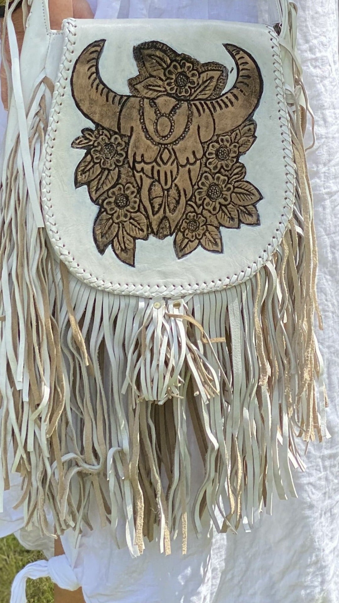 BuffaloFringe Leather Saddle Bag