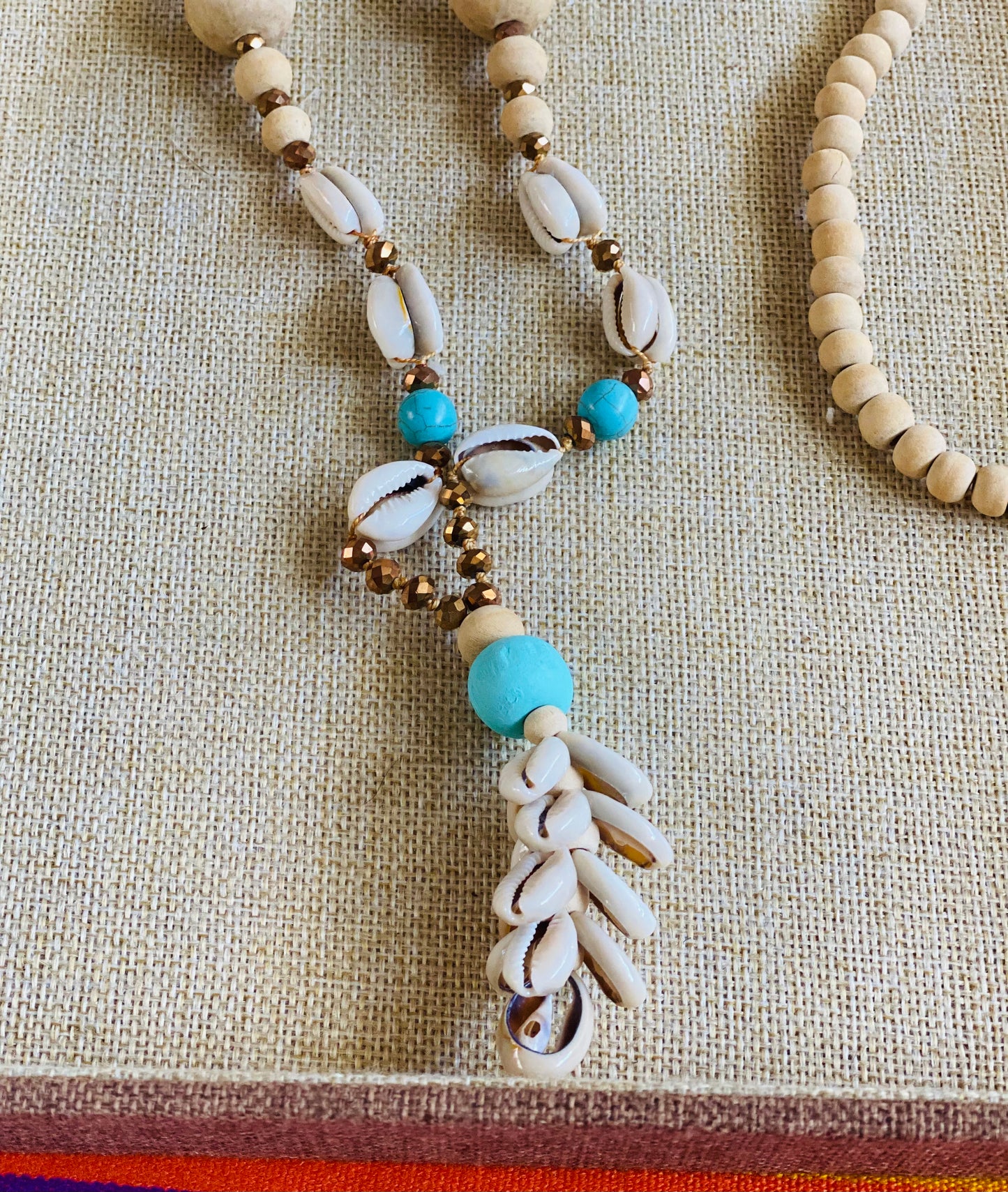 Natural Wood Beaded Shell Garland Necklace