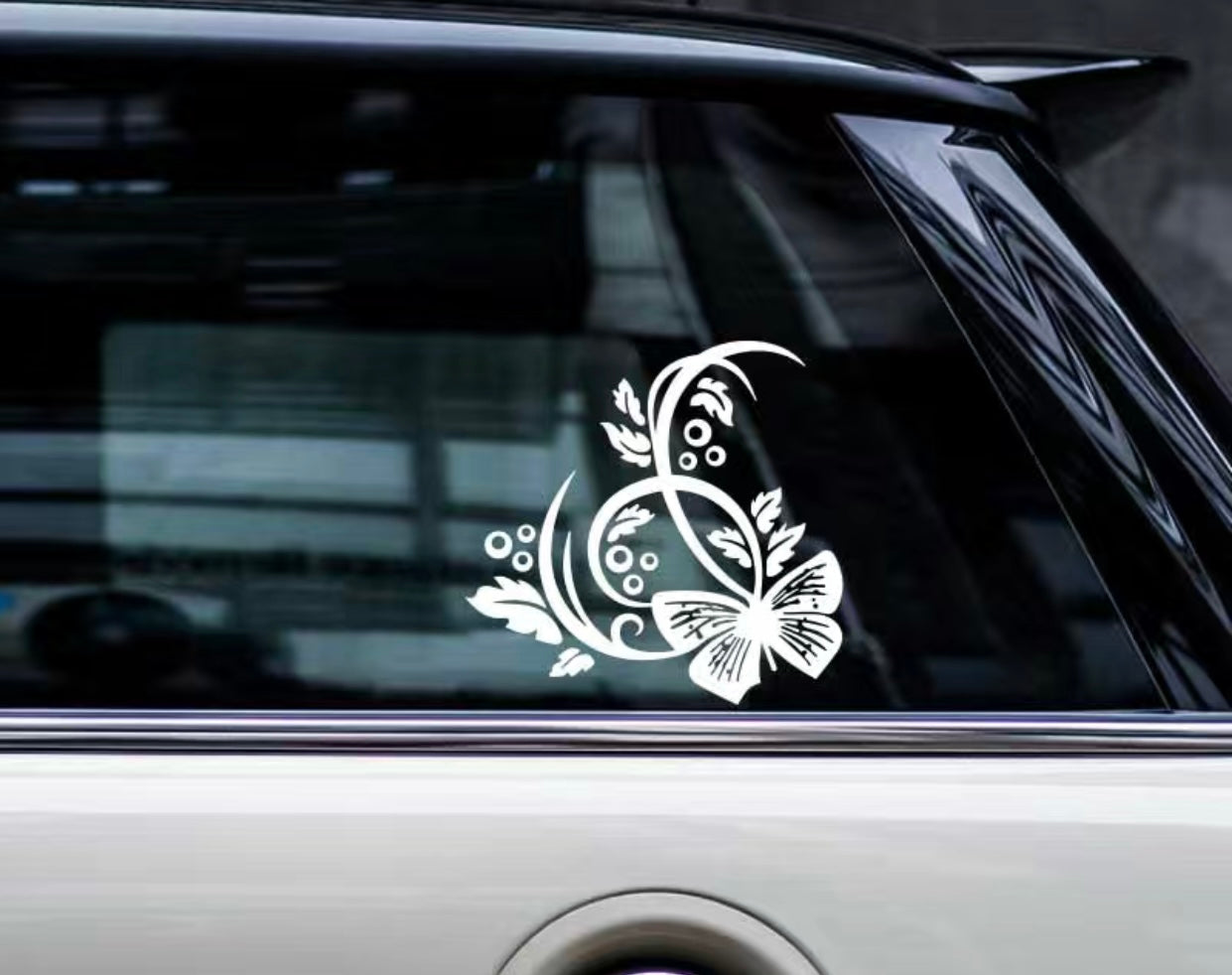 Butterfly Flower Vinyl X-Large Reflective Sticker Decal Car-Caravan-Horsefloat