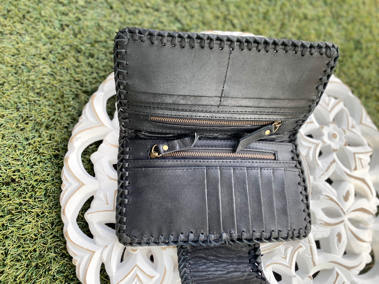 Flower Leather Wallet Vintage Black