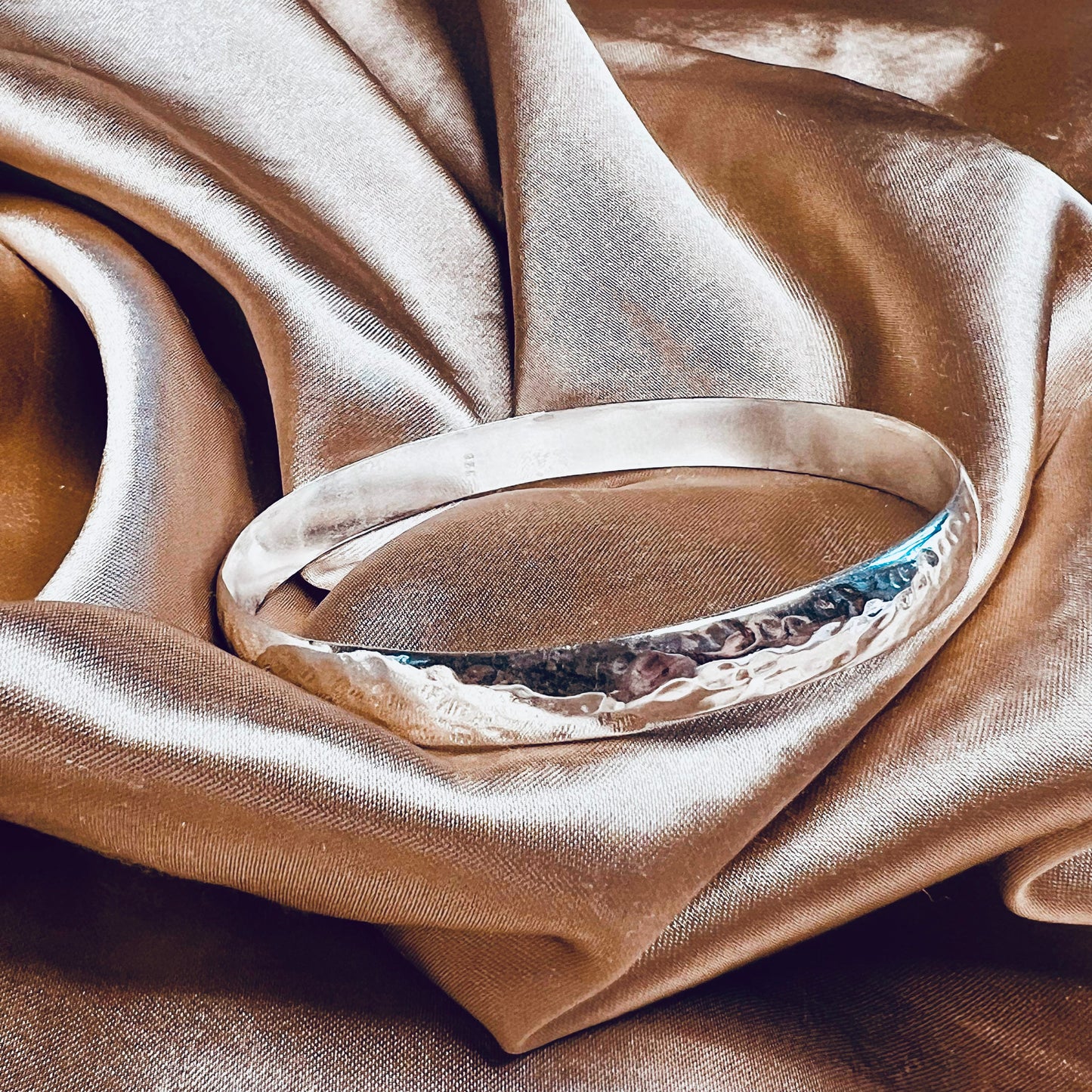 925 Sterling Silver Embossed Design Bangle