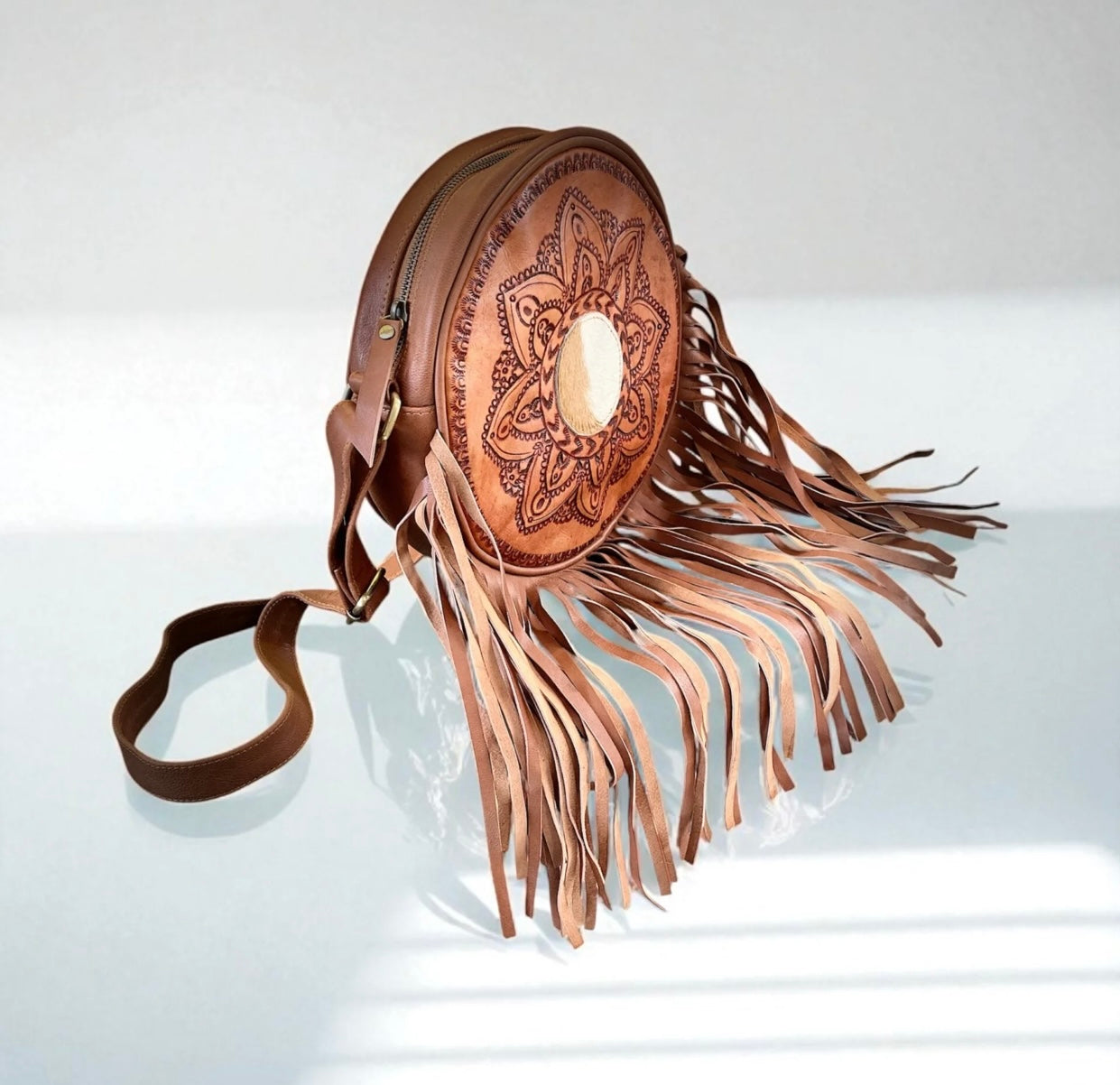 Western Round Leather Bag
Natural Brown