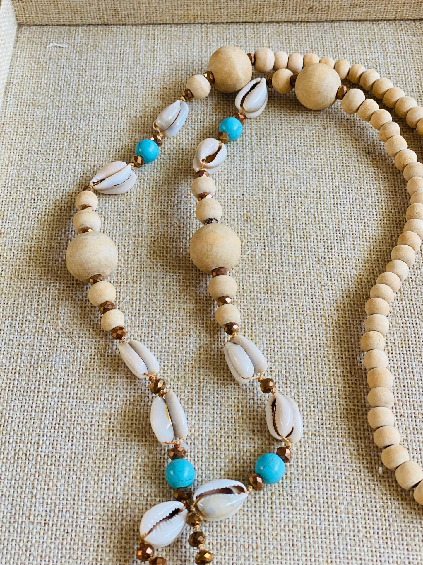 Natural Wood Beaded Shell Garland Necklace