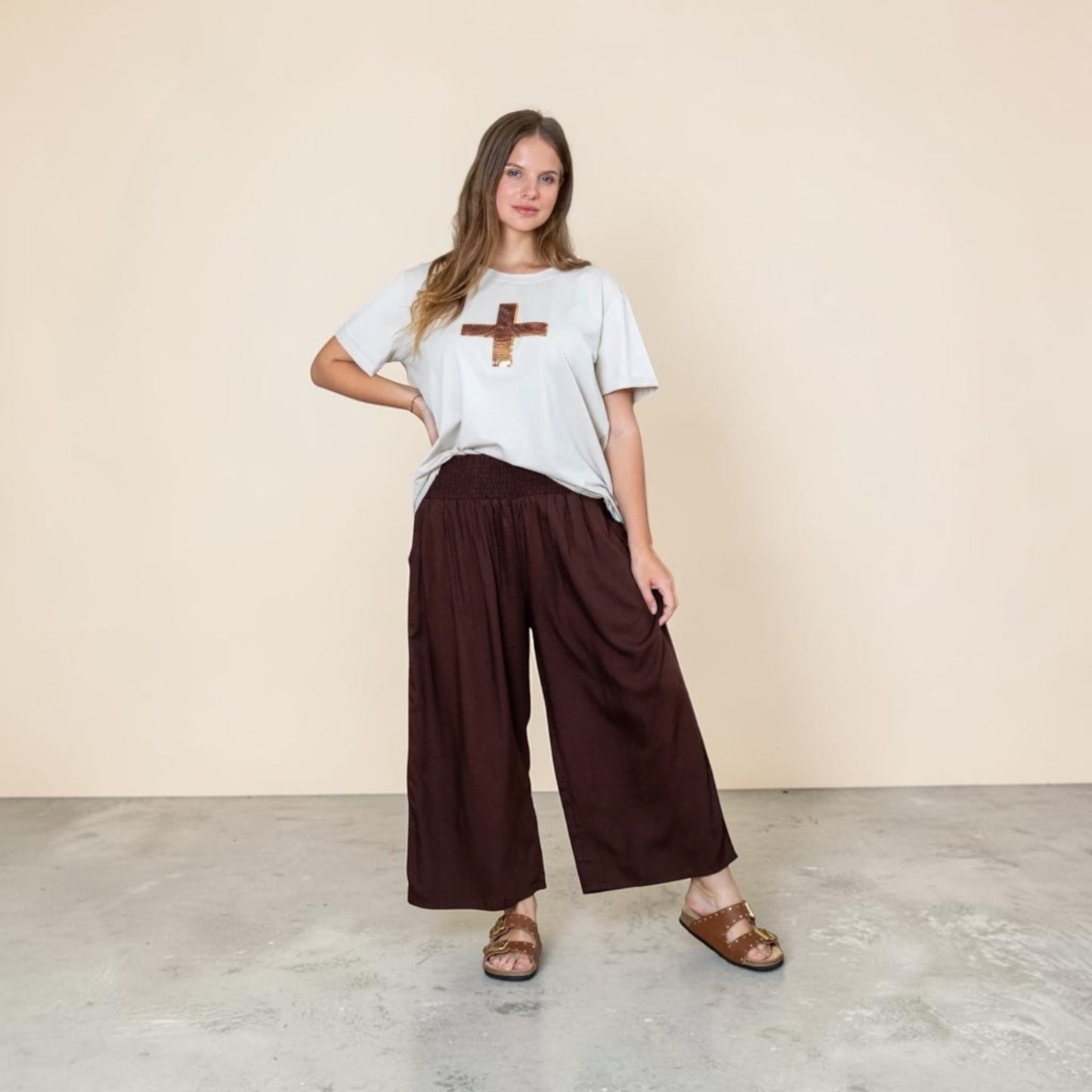 Illuka Pants Chocolate 3/4 Length