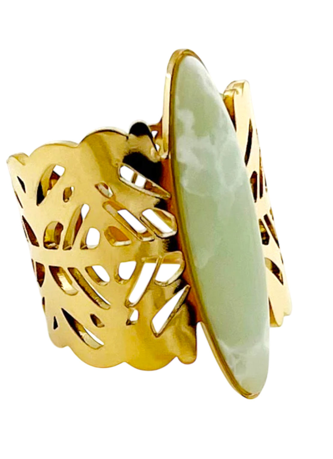 Green Aventurine Stone Ring
18k Gold Plated